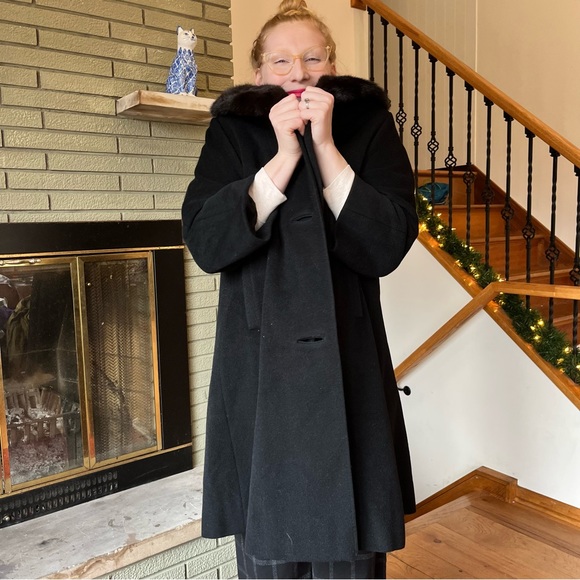 Vintage Black Wool Jacket - Picture 7 of 12